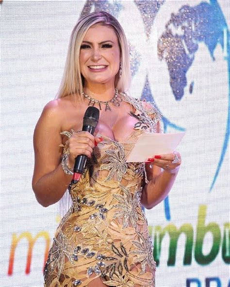 Barraco Colar Pol Mico E Decis O Andressa Urach Ferve A Internet