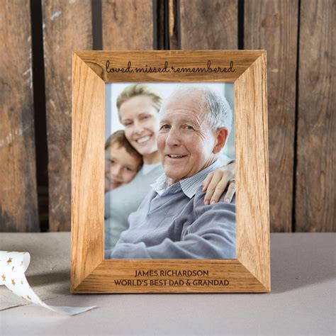 Personalised Wooden Photo Frame Remembered Gettingpersonal Co Uk