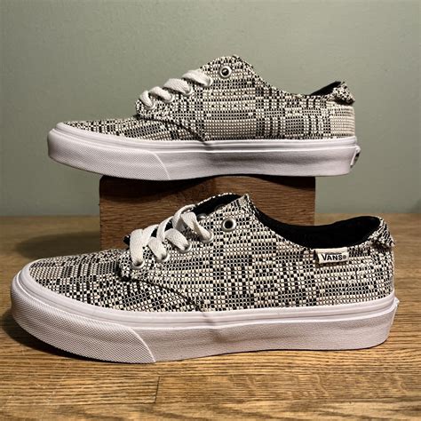 Vans Ultracush Off White Black White Lace Up Skate Sh Gem