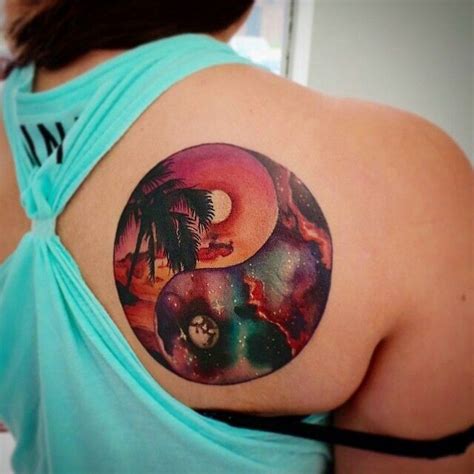 Sun Moon Ying Yang Hawaiian Tattoo Ying Yang Tattoo Moon Tattoo Designs