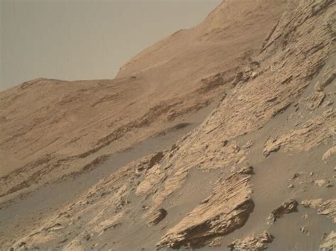 Curiosity Mars Rover Selfie Shots At Mont Mercou