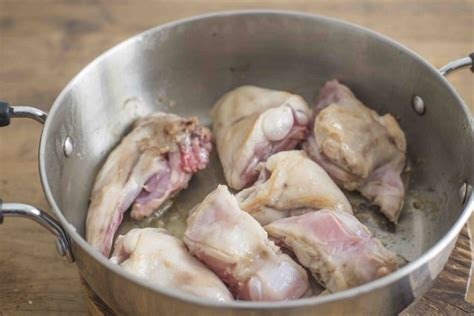 Coniglio In Bianco Alla Ligure Ricetta Agrodolce