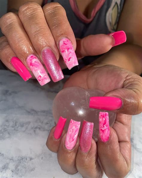 17 Gorgeous Hot Pink Marble Nails You Will Fall In Love With Nail Designs Daily