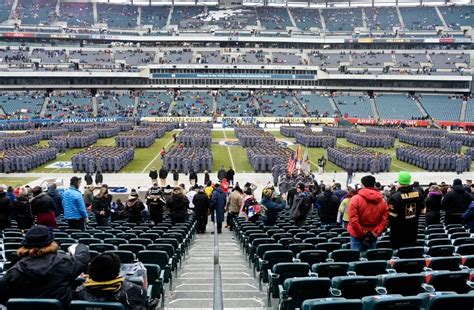 4 Awesome Traditions To Look For At The Army Navy Game We Are The Mighty