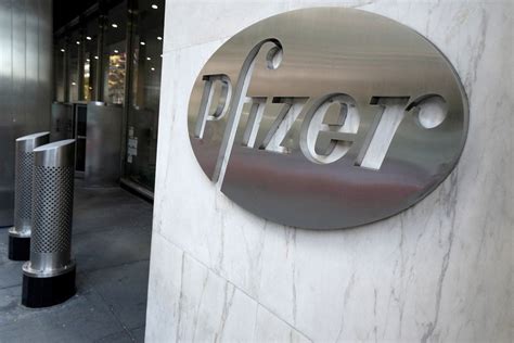 Us Fda Approves Pfizers Rsv Vaccine Reuters