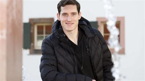 FCB Spieler im Babyglück Sebastian Rudy ist Vater FC Bayern