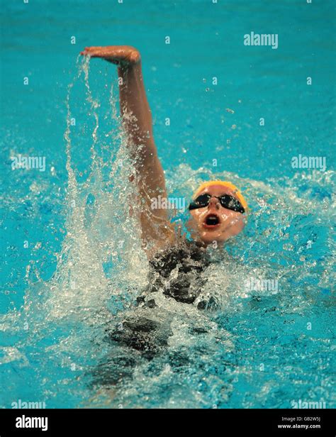 Australias Belinda Hocking In Action Her Womens 200m Backstroke Heat