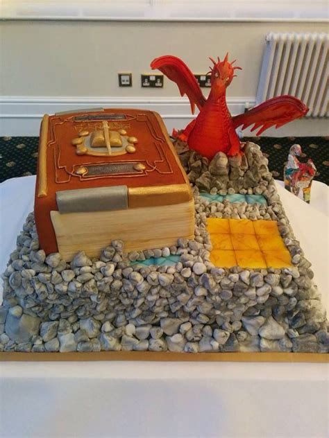 Dungeons And Dragons Wedding Cake Dragon Wedding Dragon Wedding