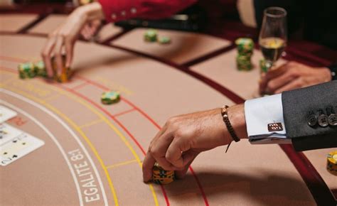 Những điều cần chú ý trong Baccarat để giảm thiểu tối đa rủi ro của bạn