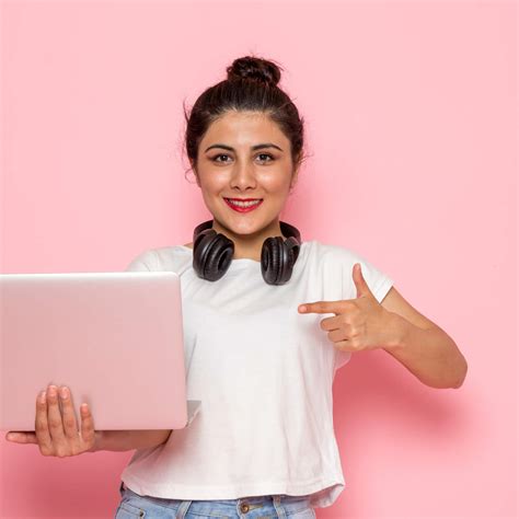 how do you add music to google slides 2