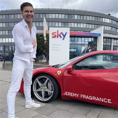 Jeremy Fragrance Parfüm Influencer Erhält Eigene Doku Soap Sky