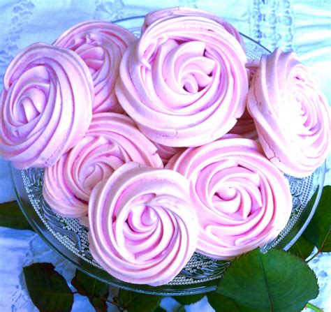 Recette Meringue française forme rose Cook shop le Blog