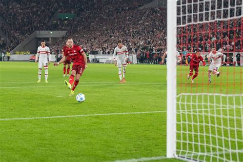 F Hrich Erl St Den Vfb Stuttgart Nach Sieg Gegen Hart K Mpfende