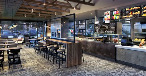 Taco Bell tests upscale interiors to boost dinner trade