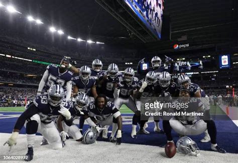 14,911 Defense During The Cowboys Stock Photos, High-Res Pictures, and Images - Getty Images