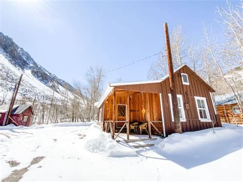 Bishop, CA Cabins | Best prices on Cozycozy