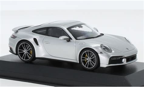 Modellautos Porsche 992 Turbo S 1 43 I Minichamps 911 Turbo S Silber