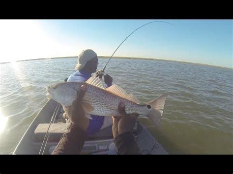 Drift Fishing For Redfish Speckled Trout In Galveston Bay Texas