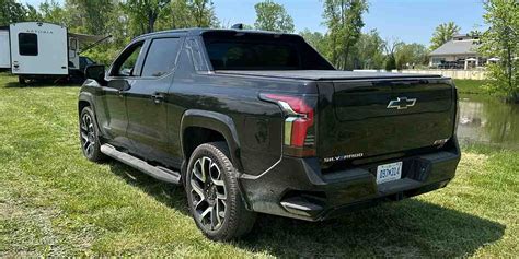 Chevy Silverado Ev Rst First Drive Incredible Range And Power But Is It Worth The Hefty Price