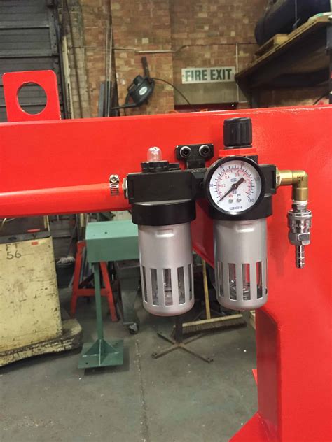 Pneumatic Planishing Hammer 610mm Wns W Neal Services