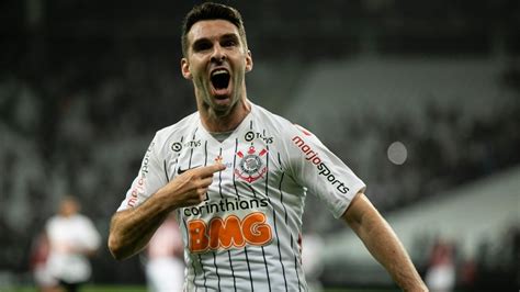 Boselli Fala Sobre Sua Decisão Para Se Transferir Ao Corinthians Não Há Outro Lugar