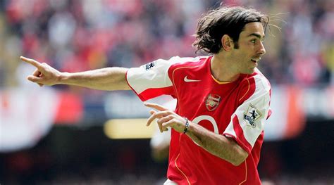 Arsenal legend Robert Pires predicts five-horse Premier League title ...