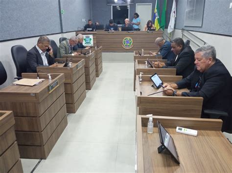 Prefeito Alberto Macedo Concede Aumento De Aos Servidores Da