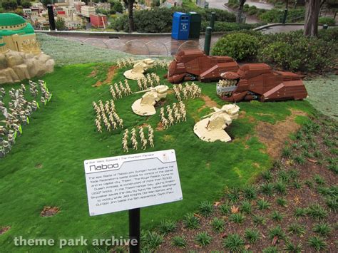 Star Wars Miniland at LEGOLAND California | Theme Park Archive