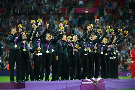 Behind The Scenes U S Womens Soccer Gold Medal Ceremony U S Beat