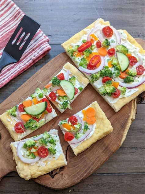 Cream Cheese And Ranch Veggie Pizza 111 Calories Per Slice Health Beet