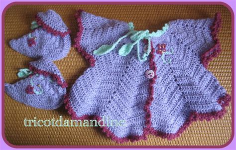 layette gilet pétale et chaussons lutins tuto