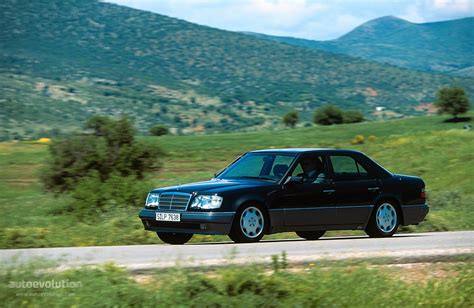 Mercedes Benz E 500 W124 Specs And Photos 1993 1994 1995 Autoevolution