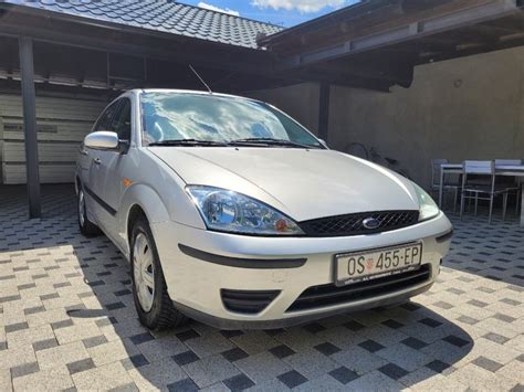 Forda Focus 1 6 Benzin 2003 Godina Klima Servo 2003 God