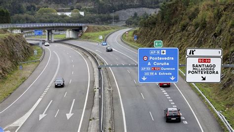 La Renovaci N Del Firme En Un Carril De La Ag En Sentido Santiago