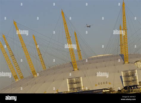 Millennium dome 1999 hi-res stock photography and images - Alamy