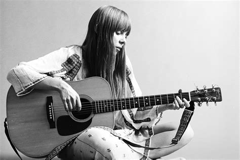 Joni Mitchell: 10 Essential Tracks - Rolling Stone