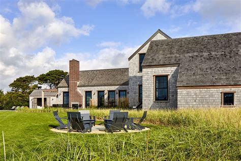 See inside the dreamiest beach house on the island of Nantucket