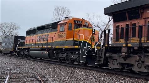 Rainy Railfanning Feat Bnsf H Sd On Ns And I W Struggling