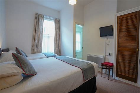 Oyo Shanklin Beach Hotel Rooms Pictures And Reviews Tripadvisor