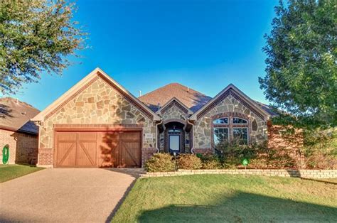 10928 Golfview Way Benbrook Tx 76126 Redfin