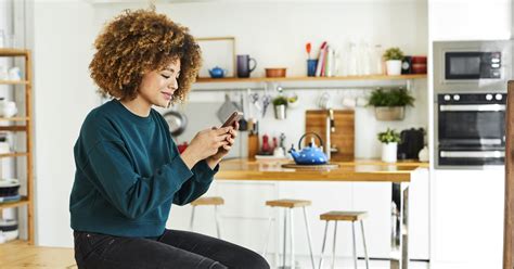 50 Best Hinge Prompt Answers Popsugar Love And Sex