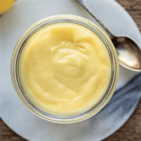 Lemoncurd Lækker opskrift på hjemmelavet citroncreme