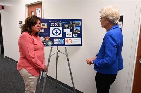 Senator Warren Visits Hanscom Afb Hanscom Air Force Base Article Display