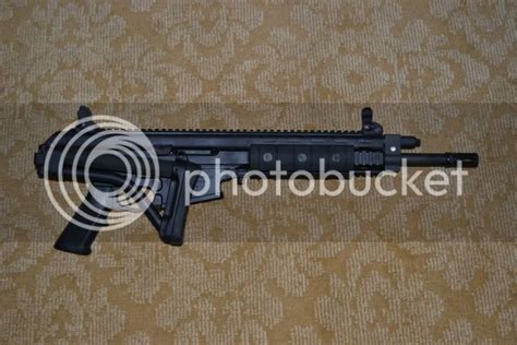 SHOT SHOW 2011 - Robinson Arms XCR-M