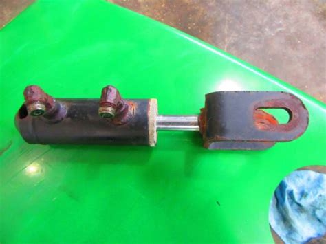 John Deere 2500a Hydraulic Lift Arm Cylinder Ebay