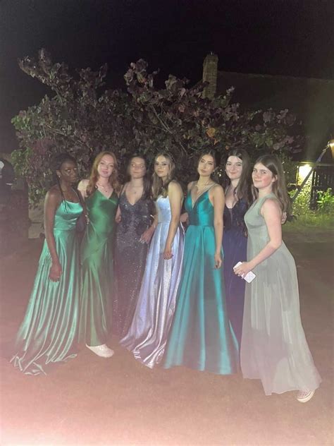 Prom Aesthetic Friends Green Prom Dress Blue Prom Dress Inspo Prom Dress Pictures Prom Girl