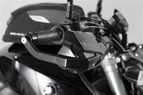 KOBRA Handprotektoren Kit Schwarz Yamaha MT 09 13 20 XSR700 900