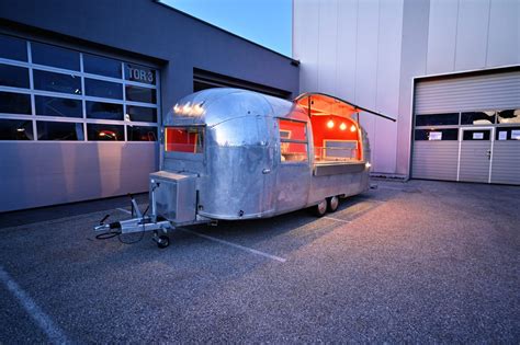 Airstream Foodtrailer Bartrailer Safari Zu Vermieten