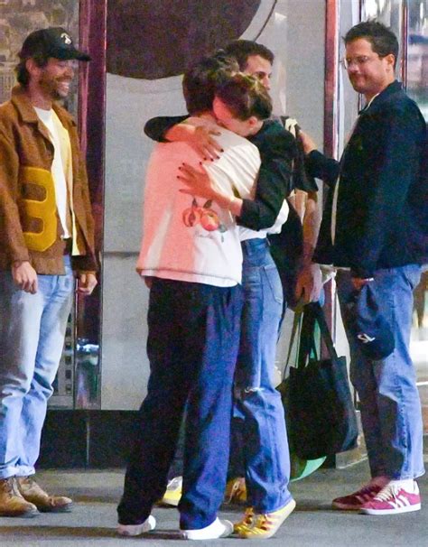 Harry Styles Olivia Wilde Packs On The Pda During Nyc Date Night The