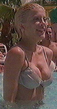 Naked Tori Spelling Added 07 19 2016 By Gwen Ariano